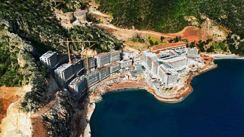 Marmaris'te devam eden otel inşaatına tarihi ceza! Firma neye uğradığını şaşırdı