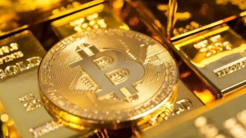 Ünlü stratejist McGlone Bitcoin'de çöküş beklediğini belirtti.