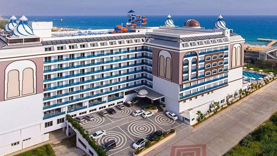 Simurg Halal Luxury Hotel