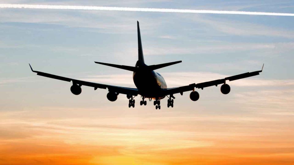 Havayolu şirketi teknisyen, uçuş görevlisi ve pilot olmak üzere 10 bin kişiyi istihdam edecek