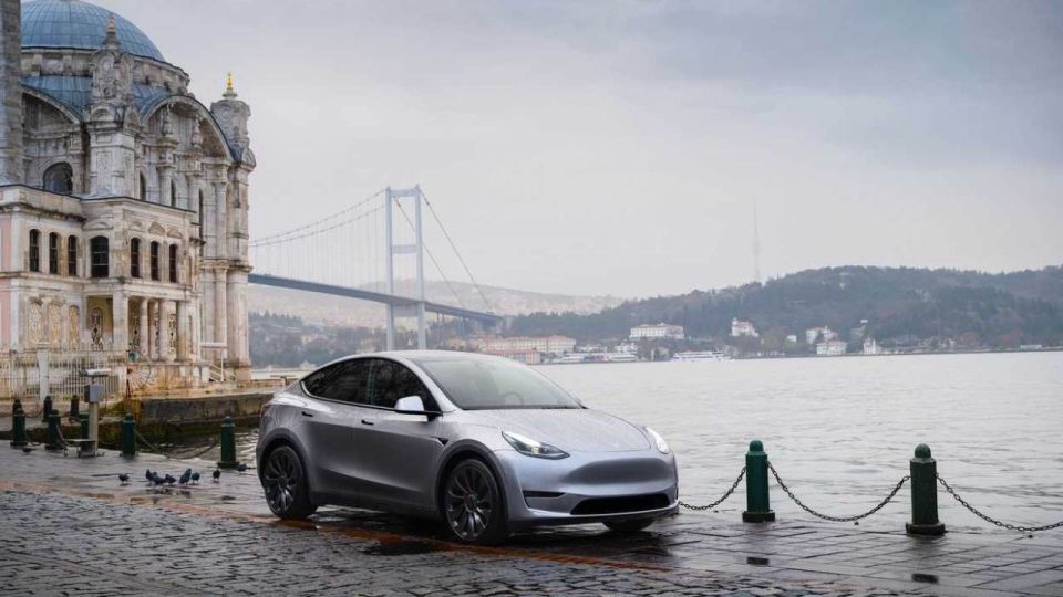 Tesla, Model Y sipariş alımını Türkiye'de durdurdu