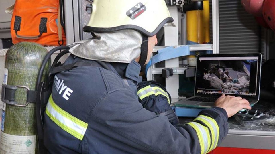 Büyükşehir belediyesi 100 itfaiye eri alımı yapacak! 60 KPSS puanı yetiyor