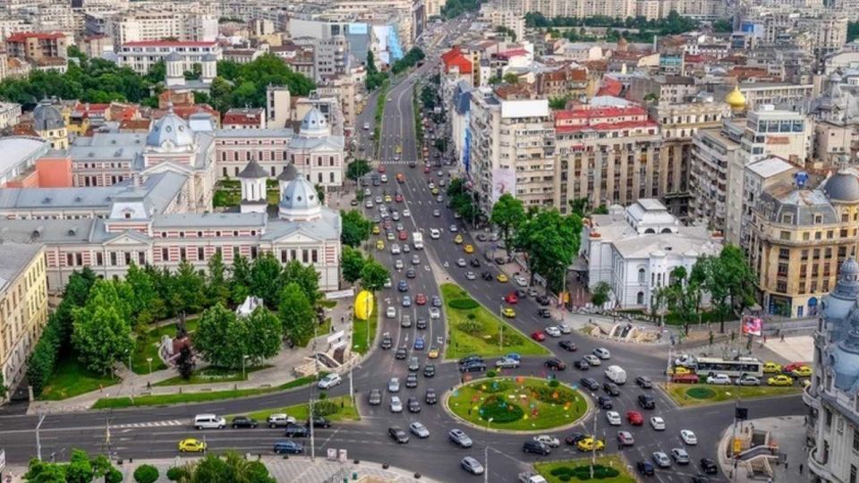 Romanya Merkez Bankası faizi sabit tuttu