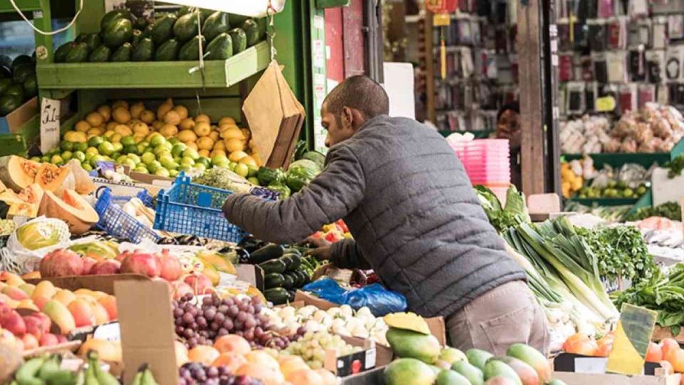 İngiltere enflasyonla boğuşuyor; Son 10 ayın zirvesinde