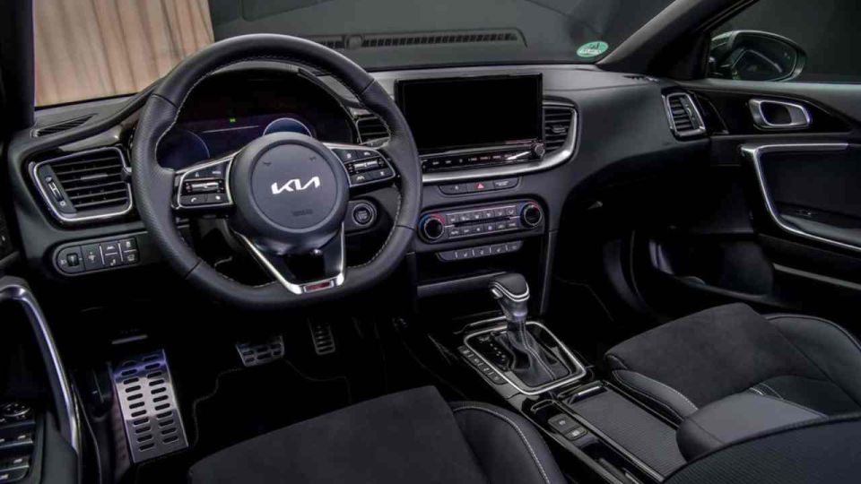 KIA’dan indirim bekleyenlere güzel haber! Anahtar teslim fiyatı 100.000 TL düştü