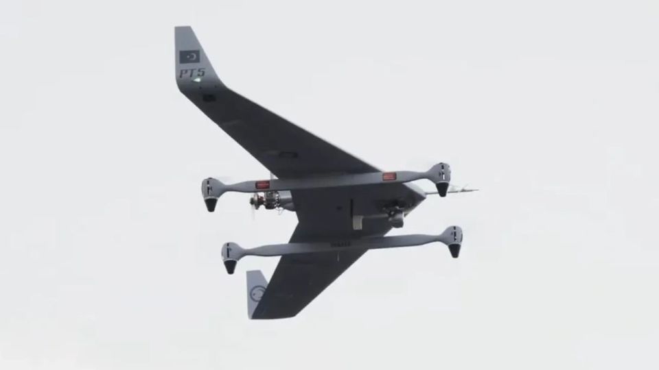 Piste ihtiyaç duymuyor! BAYKAR'ın son harikası Bayraktar KALKAN DİHA PT-5 testleri tamamladı