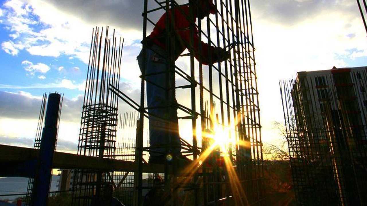 İşverenlerin çoğunluğu yüzde 30'dan yüksek zam düşünüyor.