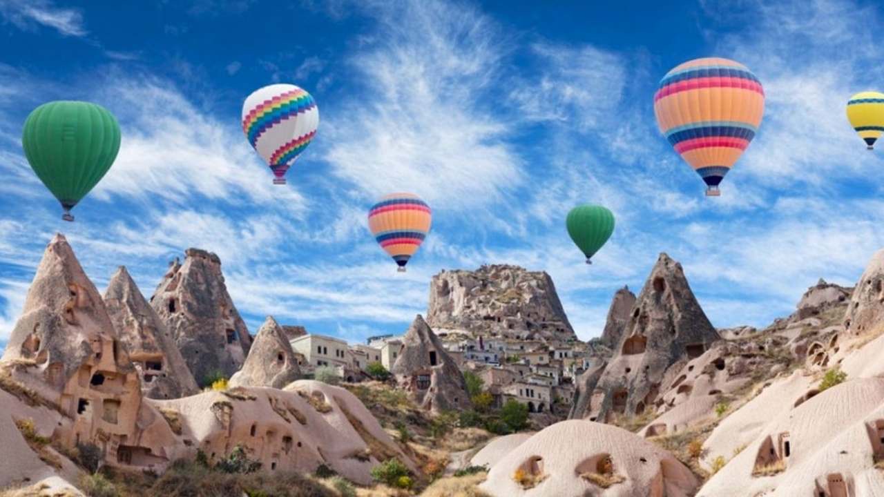 Yüksek fiyatlar da etkilemedi: Kapadokya sıcak hava balonu yolcu sayısı rekor kırdı