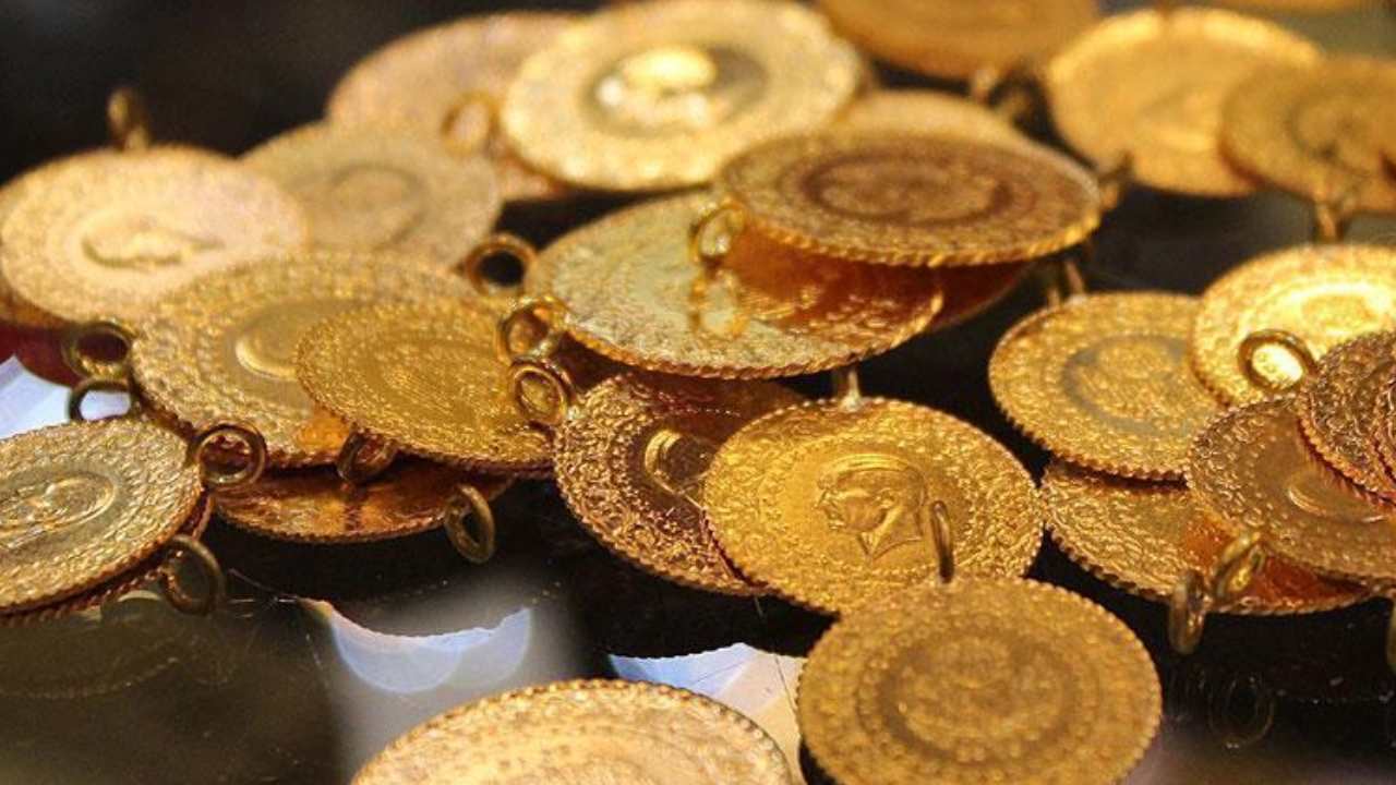 Gram altın bu fiyatlardan alınmaya devam etmeli mi? İslam Memiş, 4500 TL beklentisini korudu