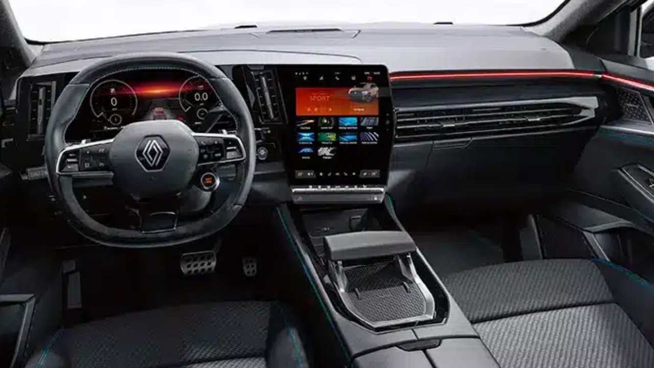 Renault, beklenen indirimi yaptı! Sevilen modelinde 100.000 TL düştü