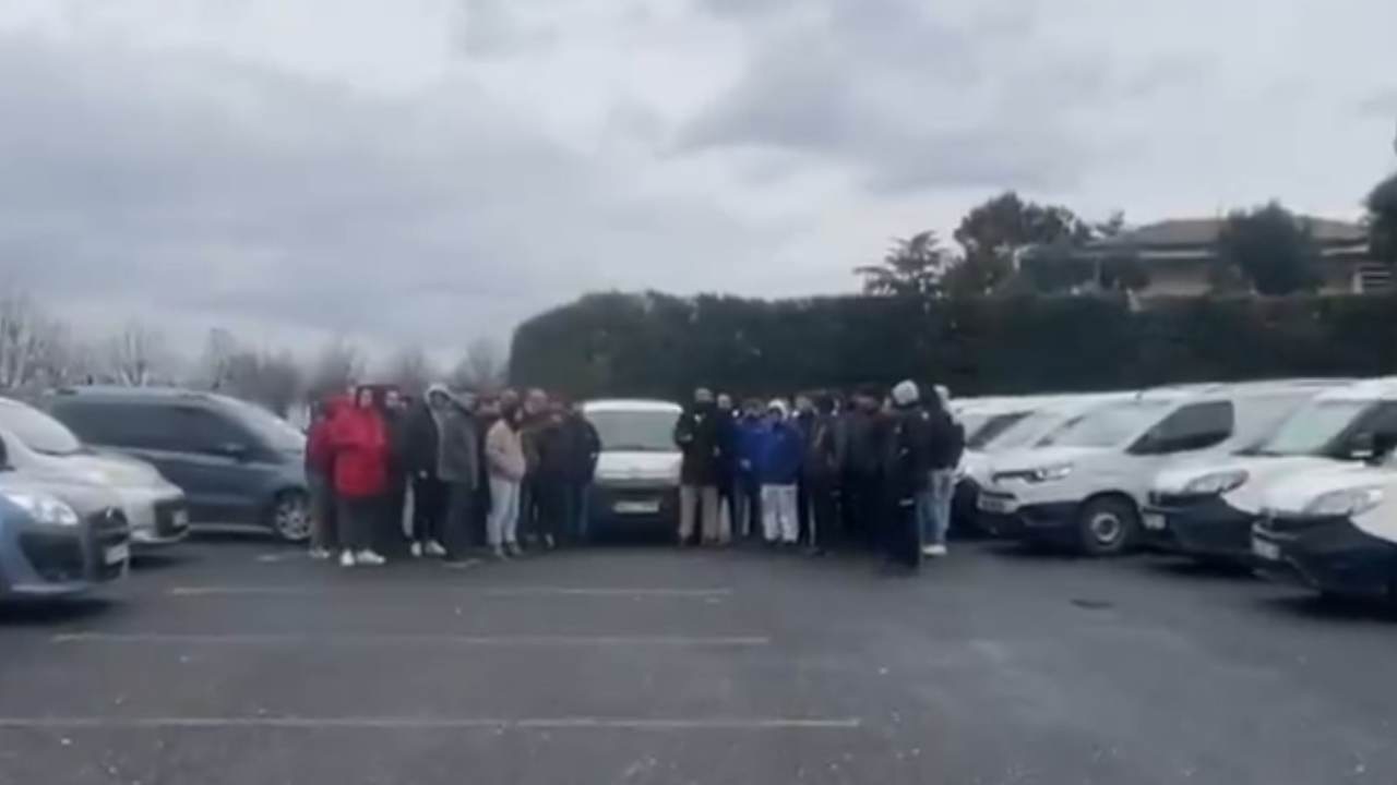Sürat Kargo çalışanları zamma isyan etti! 'Dağıtıma çıkmıyoruz'