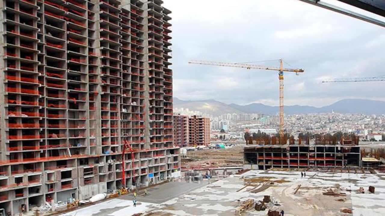 İnşaat devi iflas etti! Pek çok devlet projesinde de yer almıştı