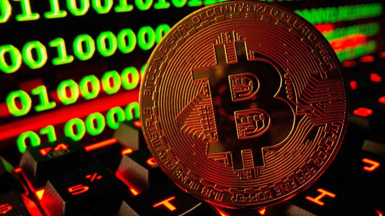 Bitcoin'de düşüş yüzde 10'u geçti, alarm çanları çaldı! Ünlü analistten çarpıcı yorum