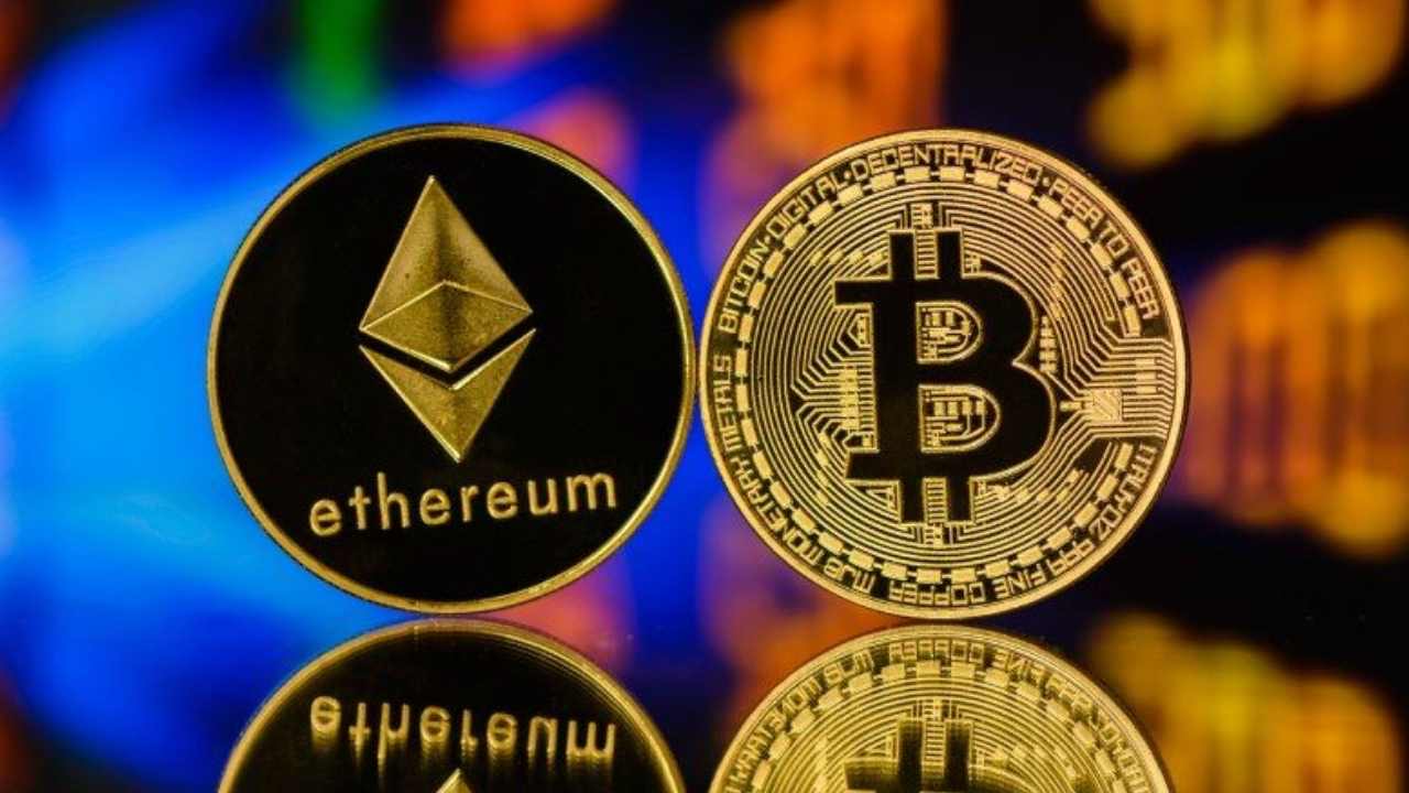 Bitcoin ve Ethereum'da kritik gün! Gelecek haber ezber bozabilir... Altuğ İşler yorumladı
