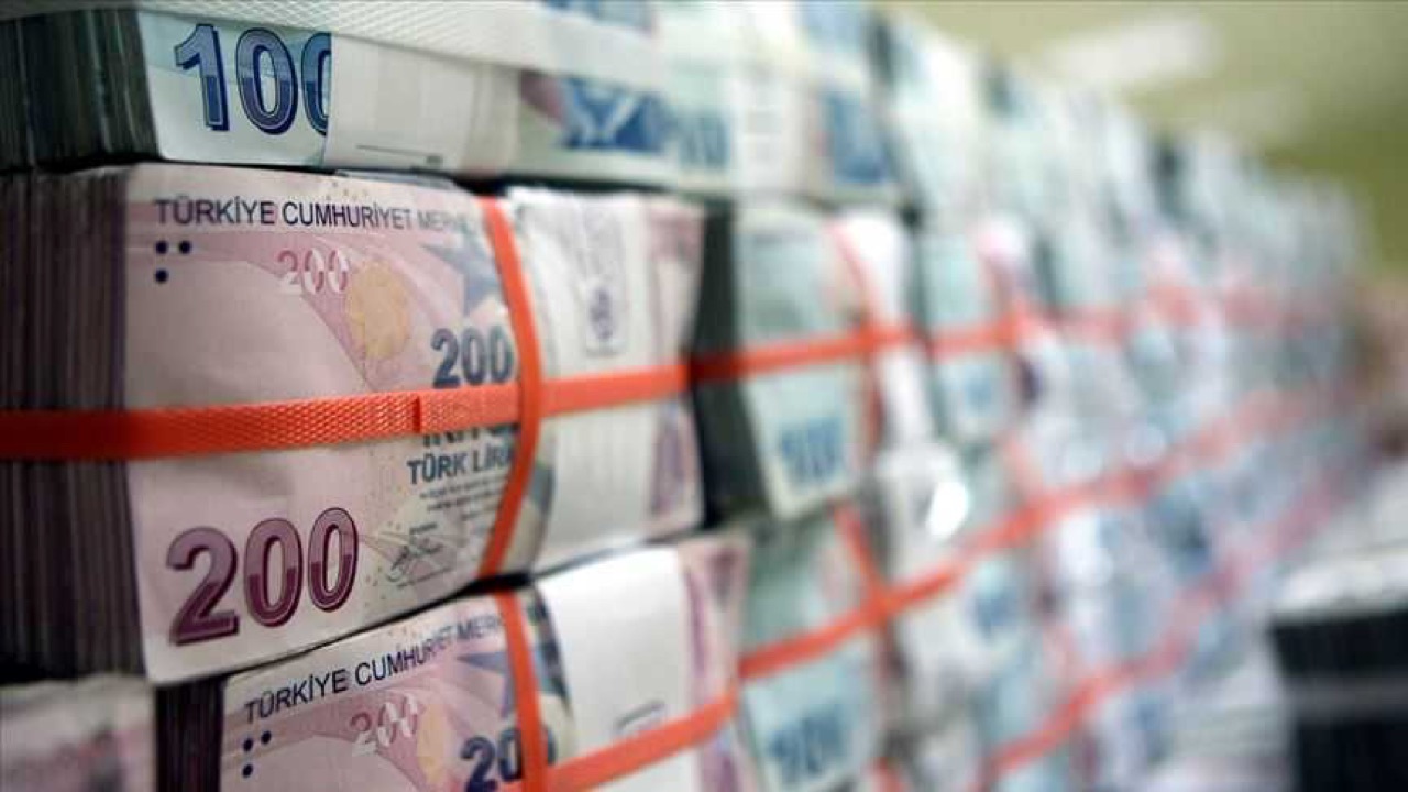 Hisse başı tam 147,50 TL temettü geliyor . 24 Nisan’a kadar lot almalısınız