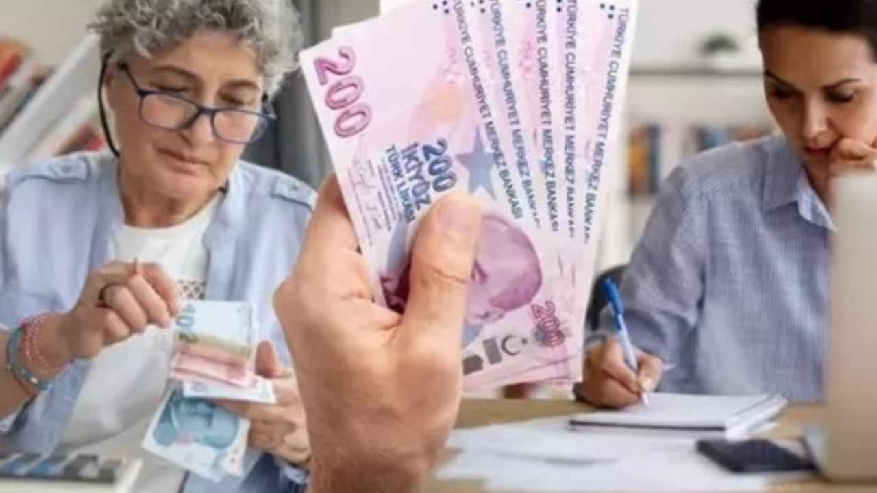 Ev hanımlarına emeklilik yolu! Devlet desteğini ilk kez açıkladı