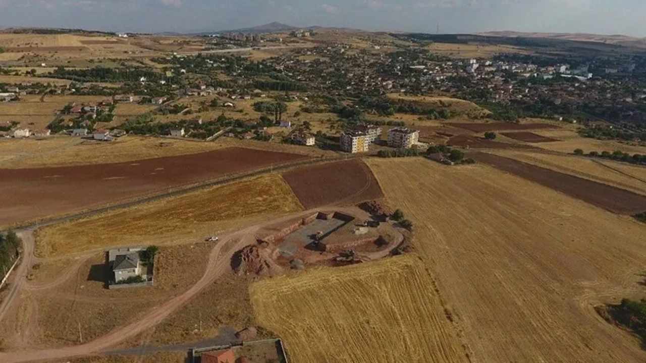 Milli Emlak başvuruları açtı! Konut sahibi olmak isteyenlere 52.000 TL'lik müjde