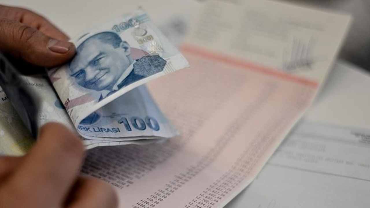 Bu bankalar 21 bin TL'ye kadar promosyon ödemesi yapıyor! Emekliler harekete geçti