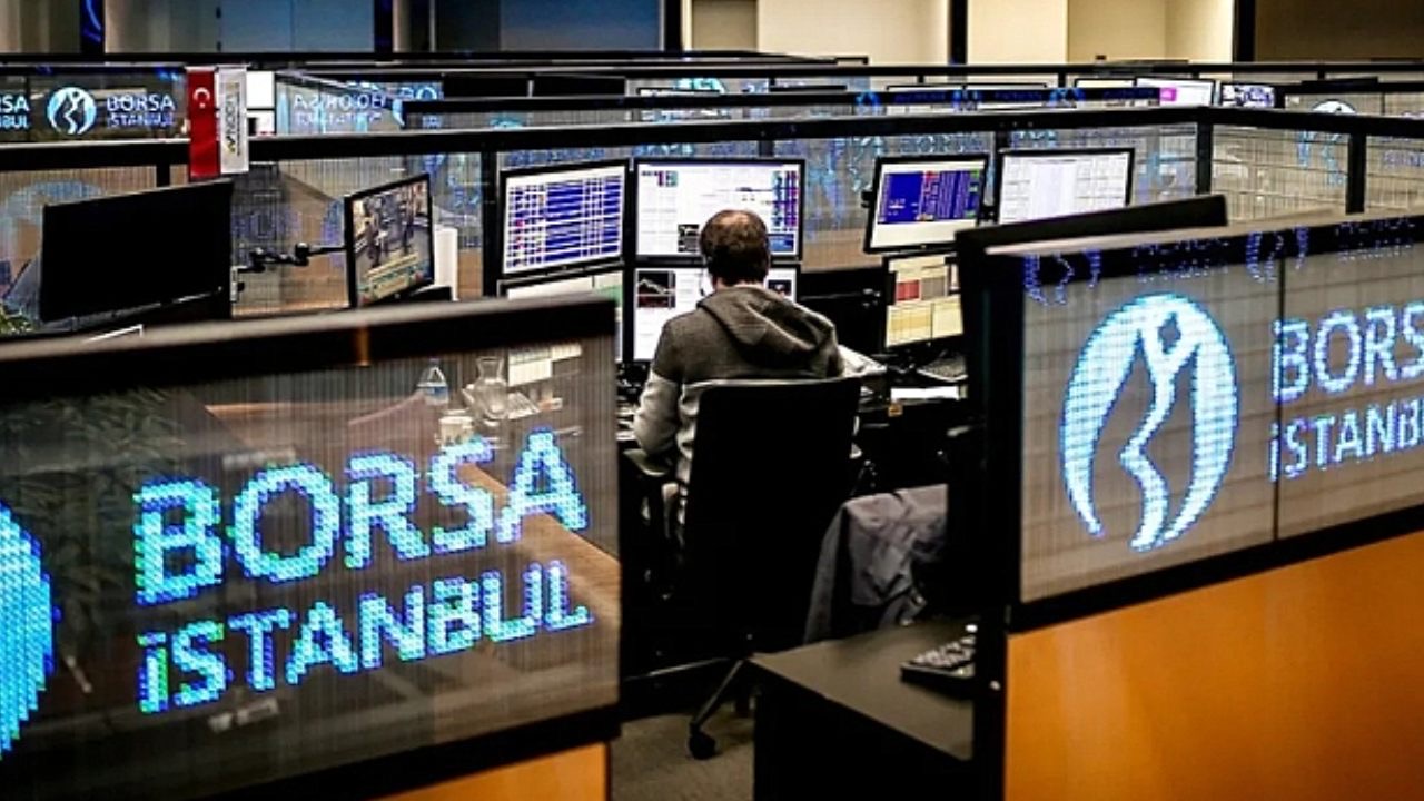 Gelişmeleri tek tek sıralayarak sene sonu için seviye verdi! Uzman isimden çarpıcı borsa analizi